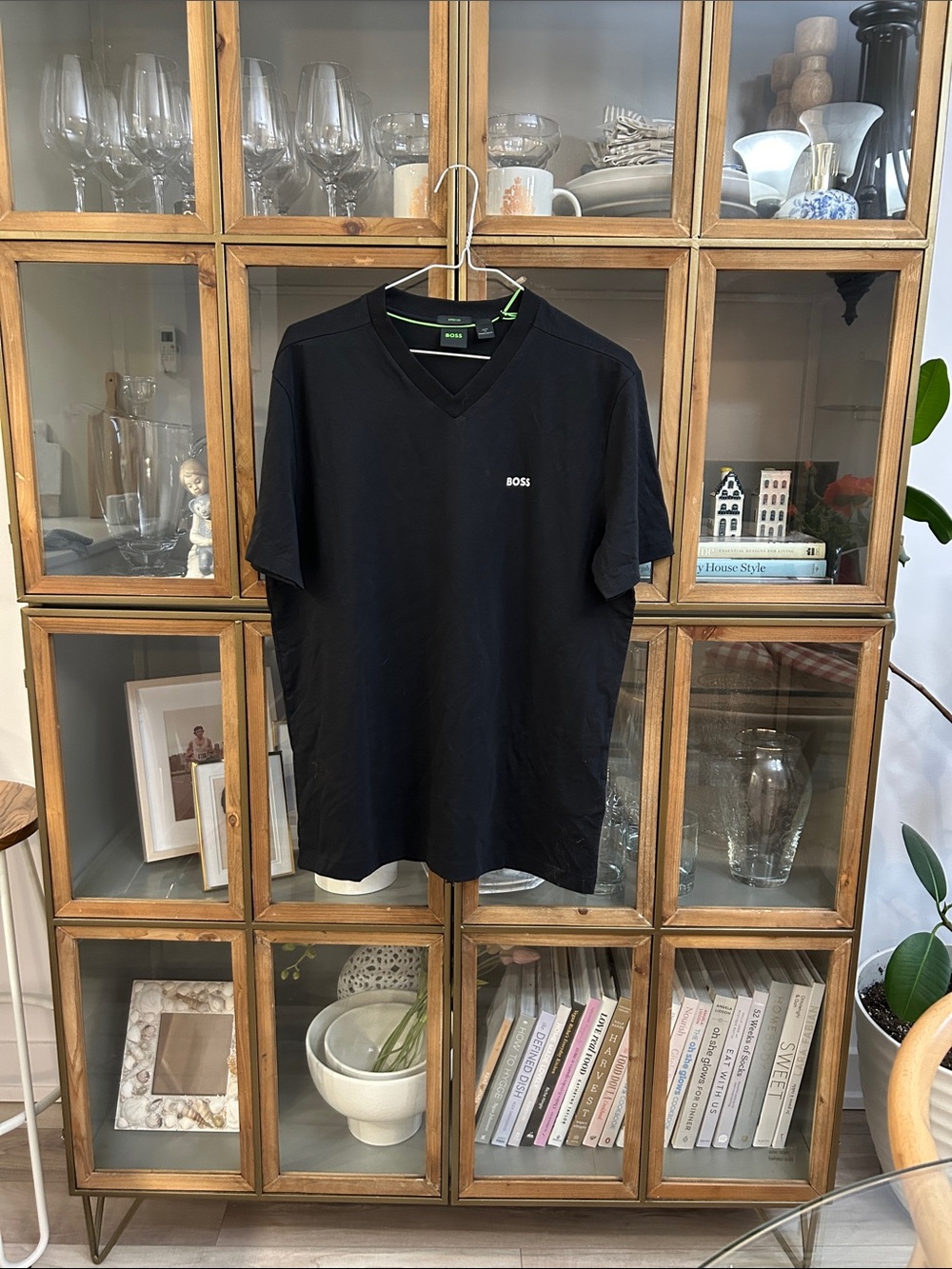 NWT BOSS Black V-Neck Logo Tee